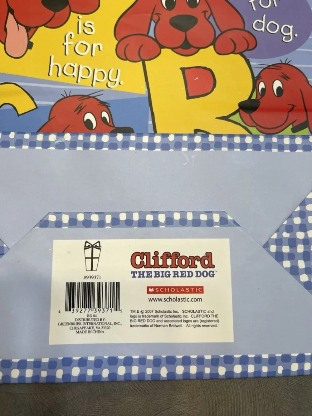 VTG 2007,‎ 08, Clifford the Big Red Dog, Hello Kitty PBS, Sanrio Rare collector